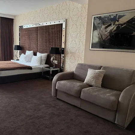 Sea Apartment *